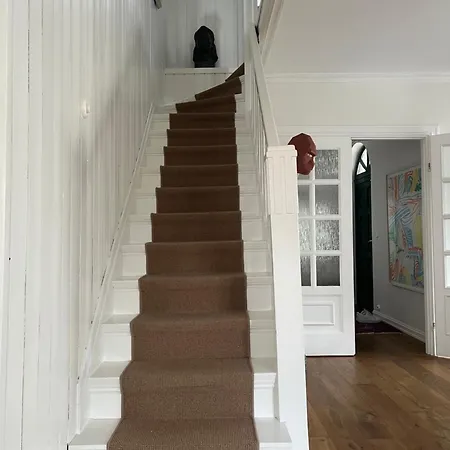 Villa Art Filled Townhouse In The Center Of Stavanger